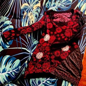 Desigual dress or tunic to wear with leggings